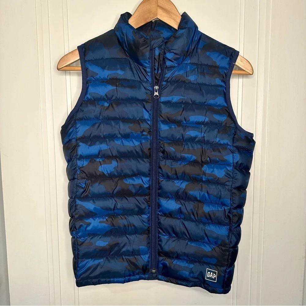 Gap kids navy camo primaloft puffer vest size medium